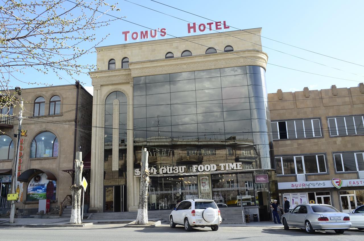 Tomu'S Hotel Gyumri Exterior photo